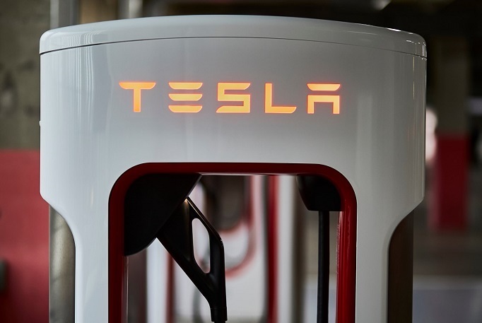 Tesla dispara un 40% sus ventas mundiales en 2022 - corporate.es