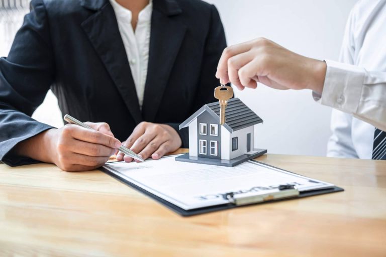 Â¿CuÃ¡nto puede bajar el precio de la vivienda en MÃ¡laga?, por los expertos inmobiliarios de D&A Inmobiliaria - corporate.es