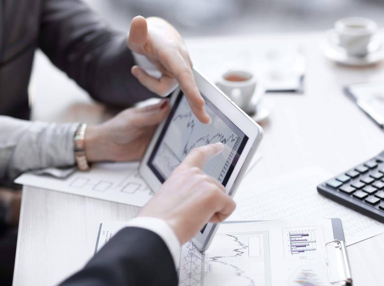 CEESA y sus servicios de asesoría de empresas - corporate.es