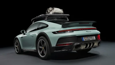 El nuevo Porsche 911 Dakar, lleva el icono fuera de la carretera - corporate.es