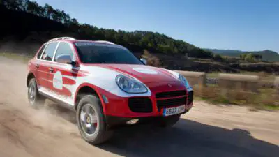 El Porsche Cayenne, que ahora cumple 20 años, fue desarrollado en España - corporate.es