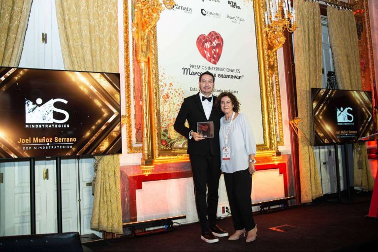 Firma mexicana premiada por Marcas que Enamoran en sus premios internacionales - corporate.es