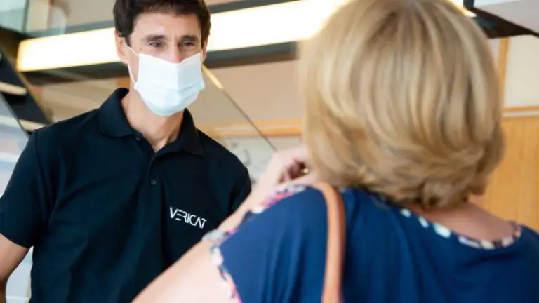 Implantes dentales en un día, Vericat analiza la evolución de la implantología dental - corporate.es