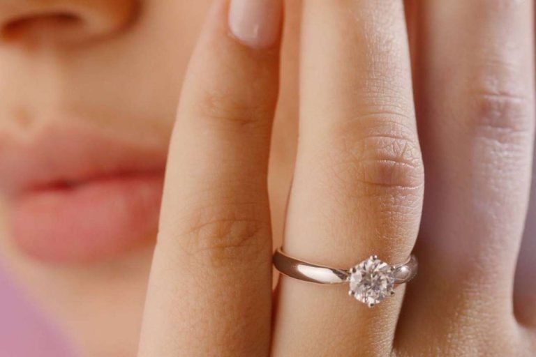Increíbles anillos de compromiso en FARO - corporate.es