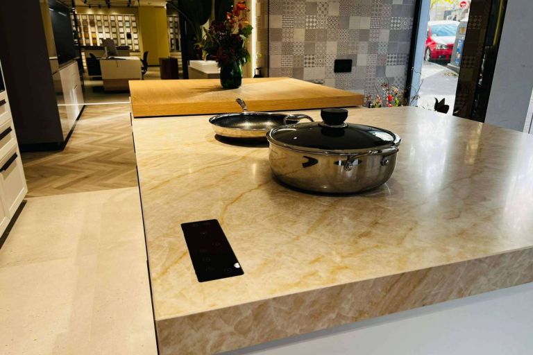 Inducción dual, cocción y electricidad inalámbrica con Cloen - corporate.es