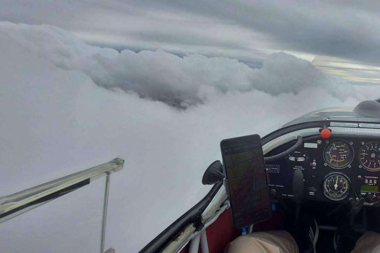 La aventura de volar sin motor, de la mano de Deporte Aventura - corporate.es