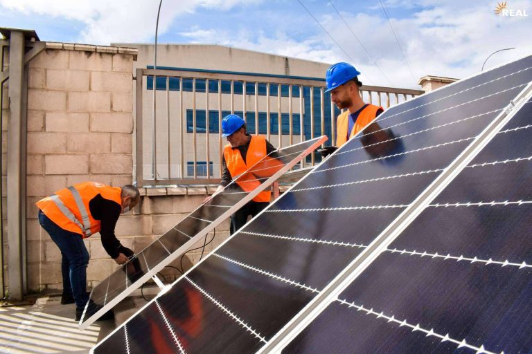 La energía fotovoltaica marcará el futuro, según el equipo de expertos de TheMPVSolarReference - corporate.es
