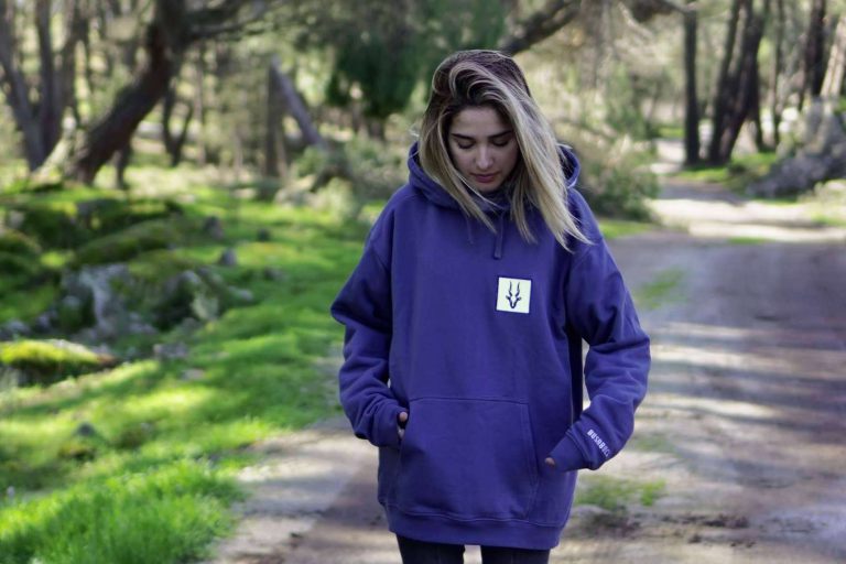 La nueva tendencia para el invierno 2023, sudaderas y forros polares - corporate.es