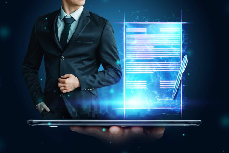 La operadora AVIVA VOICE es especialista en comunicaciones SMS y firma electrónica - corporate.es