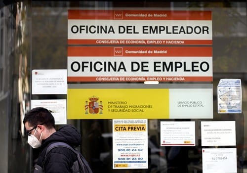 La reforma laboral y la Covid reducen la movilidad y la duración de los contratos fijos - corporate.es