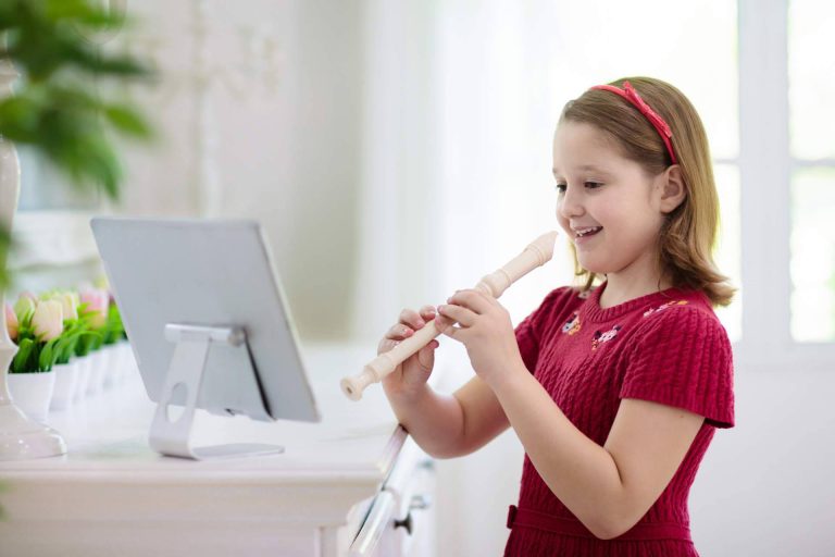 Las múltiples ventajas del uso de la sordina para flauta escolar - corporate.es