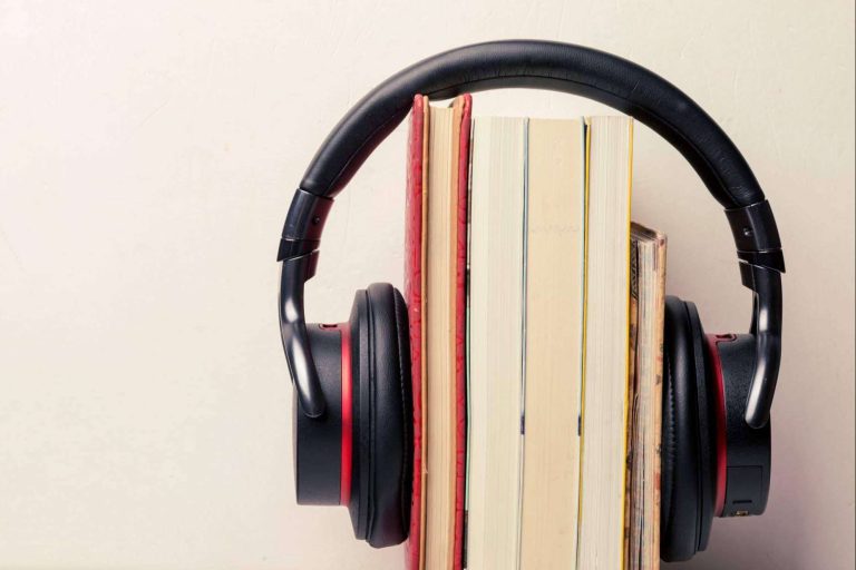 Los audiolibros son una práctica en alza, según Entre Libros Editorial - corporate.es