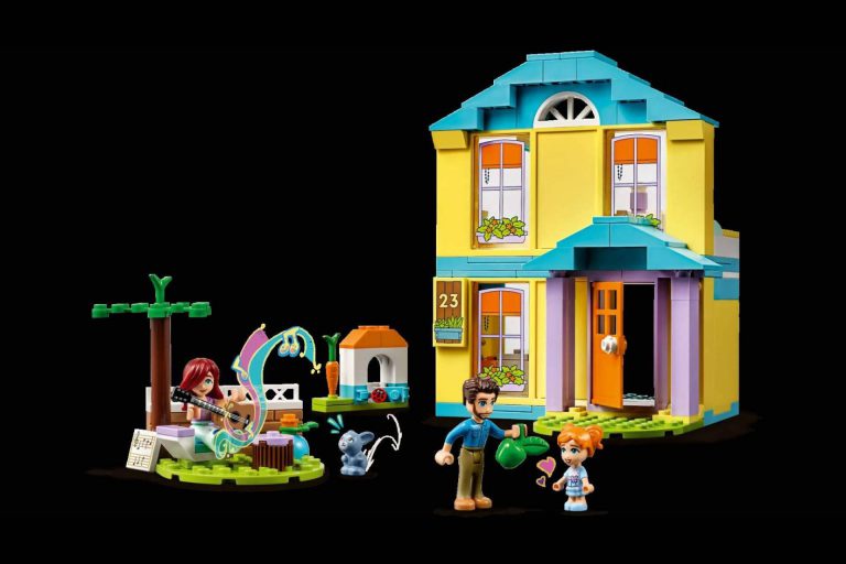 Los nuevos personajes de LEGO® Friends para representar a todos los niños del mundo durante el juego - corporate.es