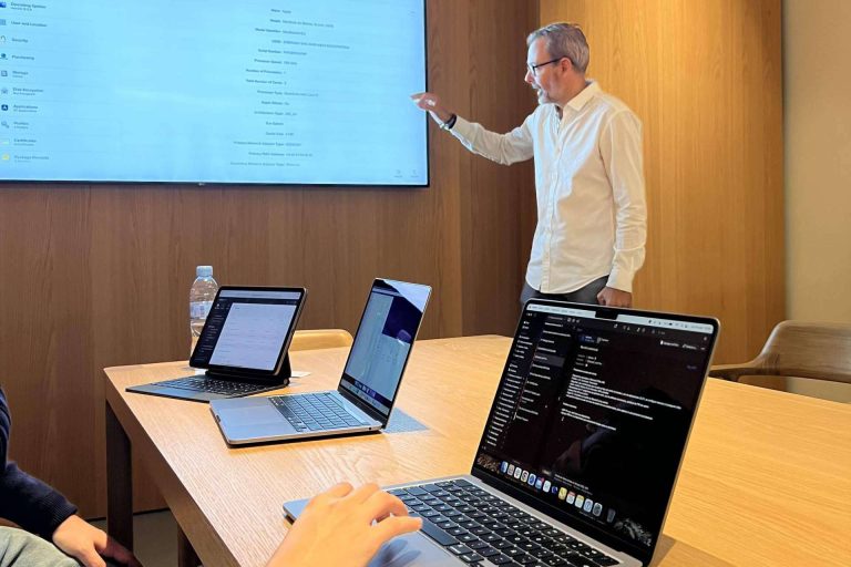 ¿Por qué es importante tener gestionados los equipos Apple con SETEK? - corporate.es