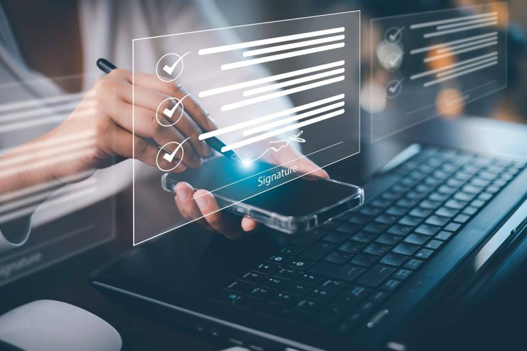 Quién puede adquirir el certificado digital. Solicitar el certificado electrónico de la mano de CertificadoElectronico.es - corporate.es