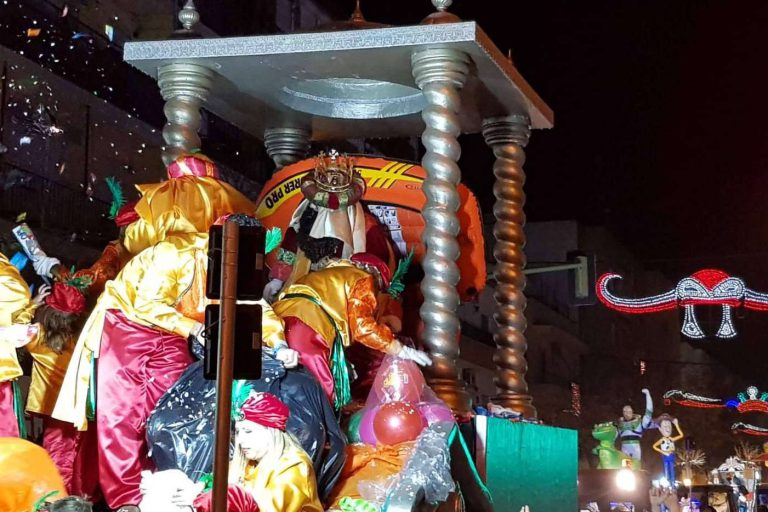 Sumiseran elabora ornamentos tematizados para la Cabalgata de Reyes - corporate.es