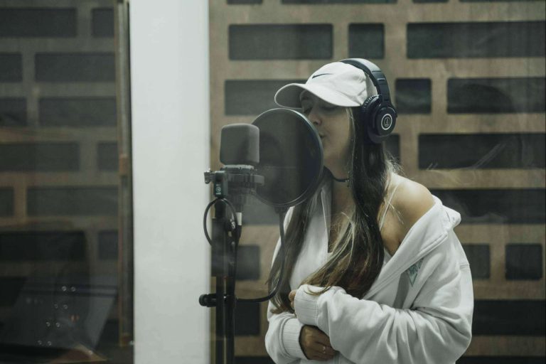 Superar un bloqueo creativo y escribir buenas canciones - corporate.es