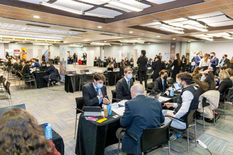 Vatel EspaÃ±a Hotel & Tourism Business School presentarÃ¡ la 9Âª EdiciÃ³n del Foro de Empresas Hoteleras Vatel 2022 en modalidad presencial - corporate.es